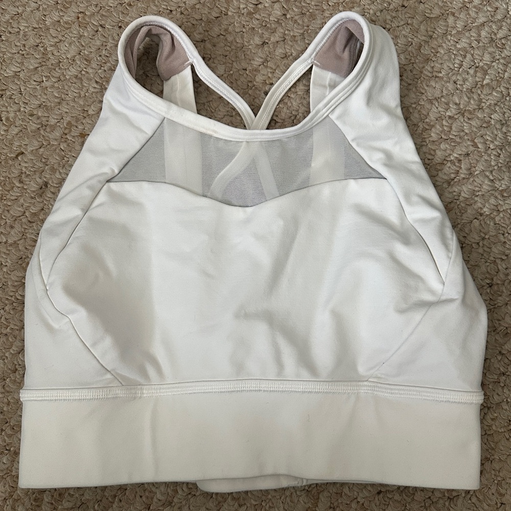 Lululemon Breathe It In Bra Sz 4 White